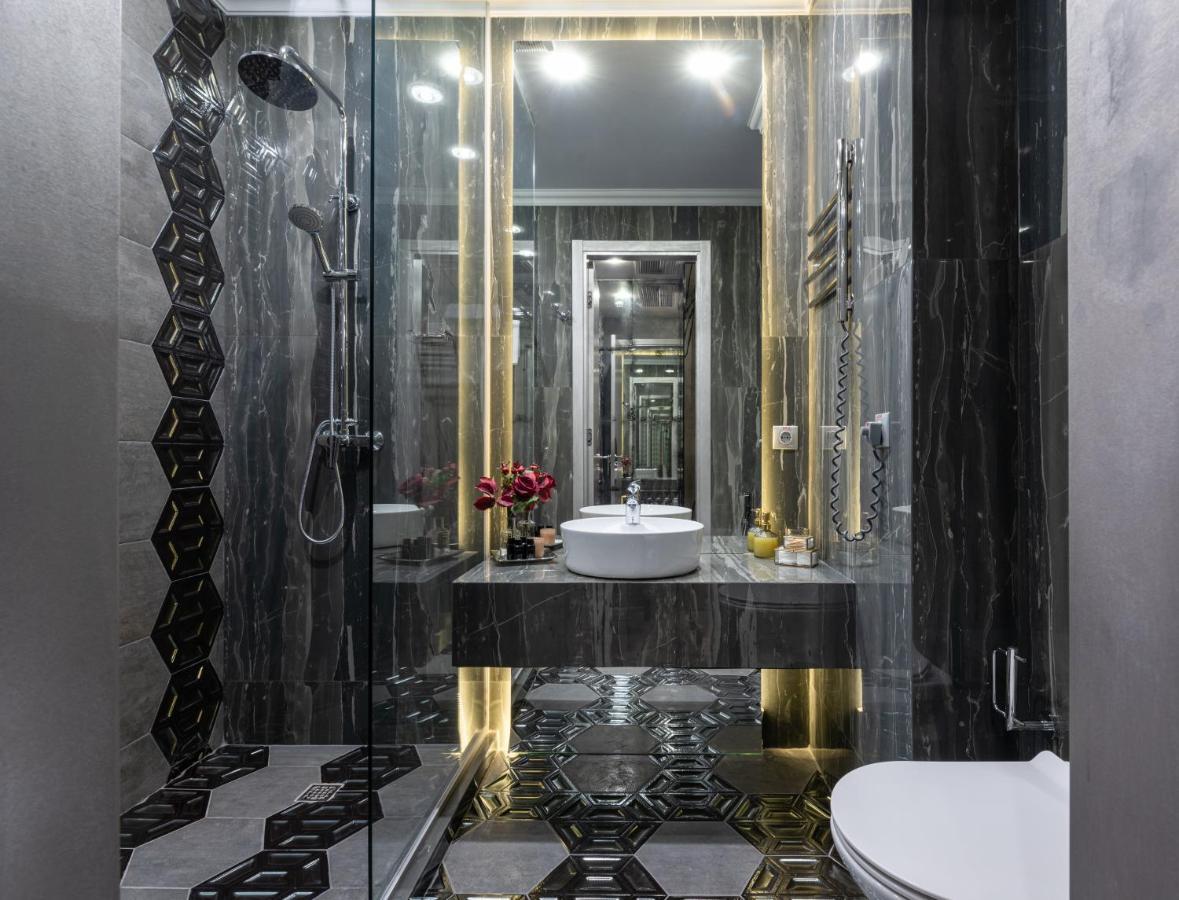Mr Grey Boutique Hotel Odessa Zewnętrze zdjęcie